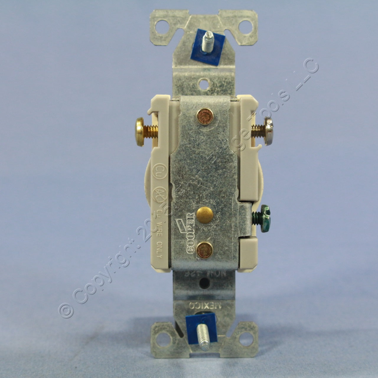 Cooper Lt Almond Tamper Resistant Commercial Single Receptacle 5-15R 15A TR817LA