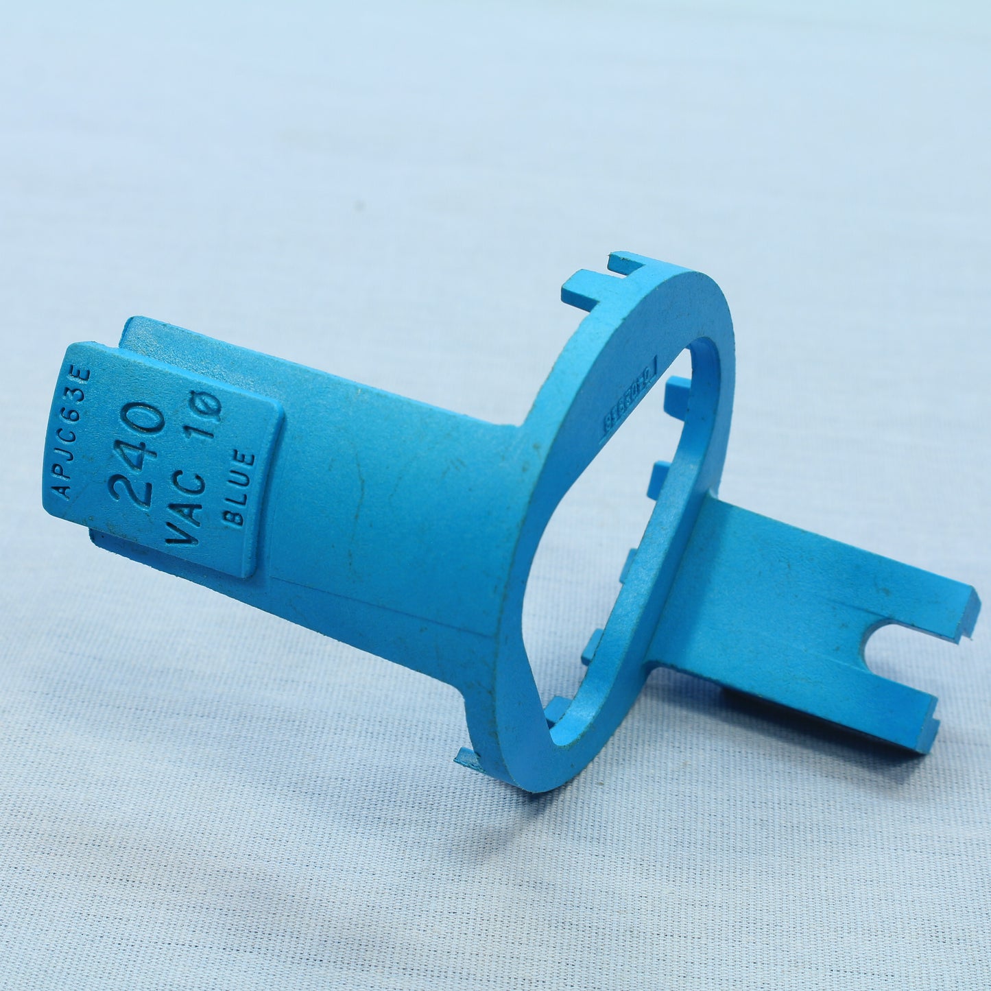 Cooper Pin & Sleeve Plug Polarizer APJC63E 240 VAC 1�  Blue 0402938 192106 60A