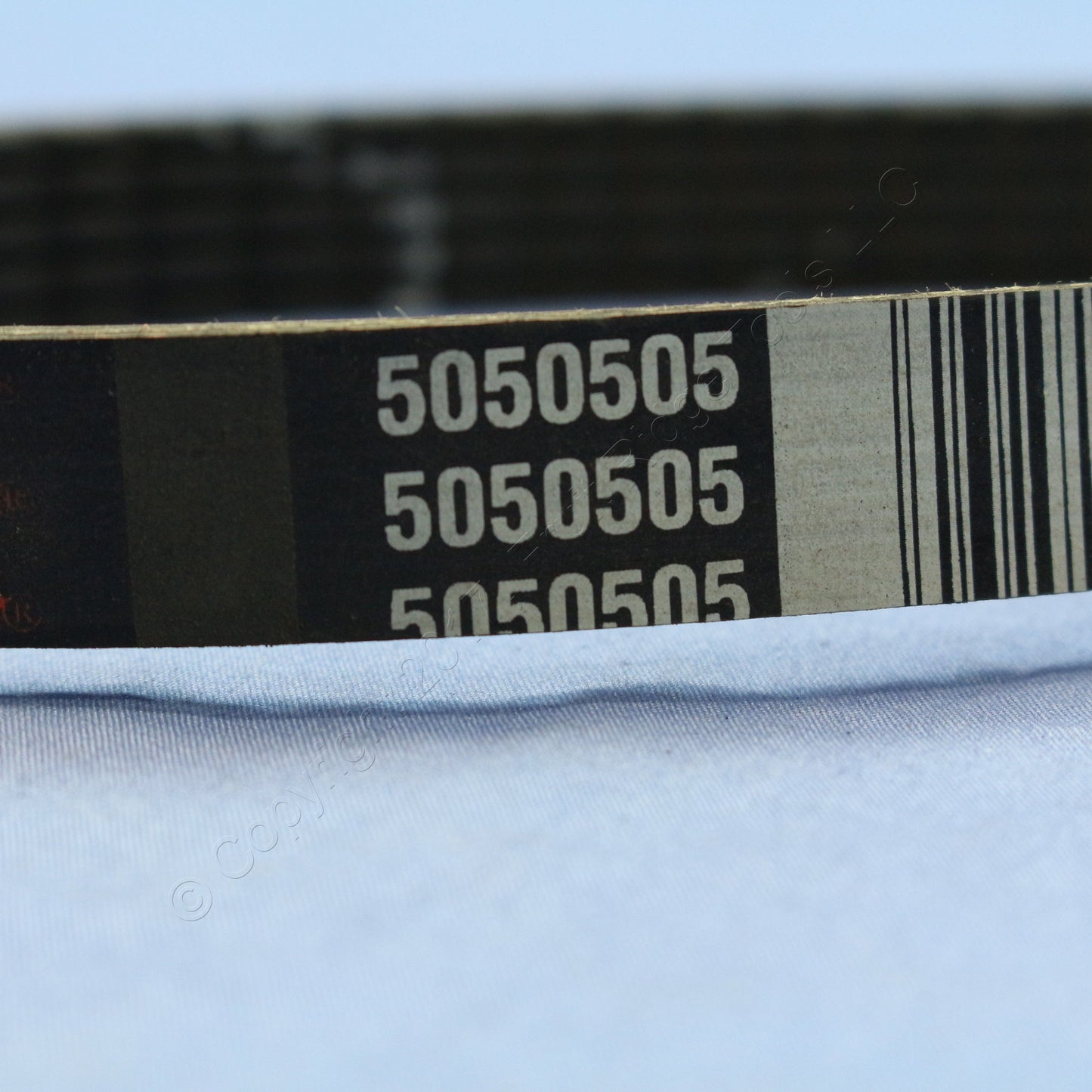 Dayco 5050505 Serpentine Drive Belt for 2004-09 XLR 1997-00 QX4 96-00 Pathfinder