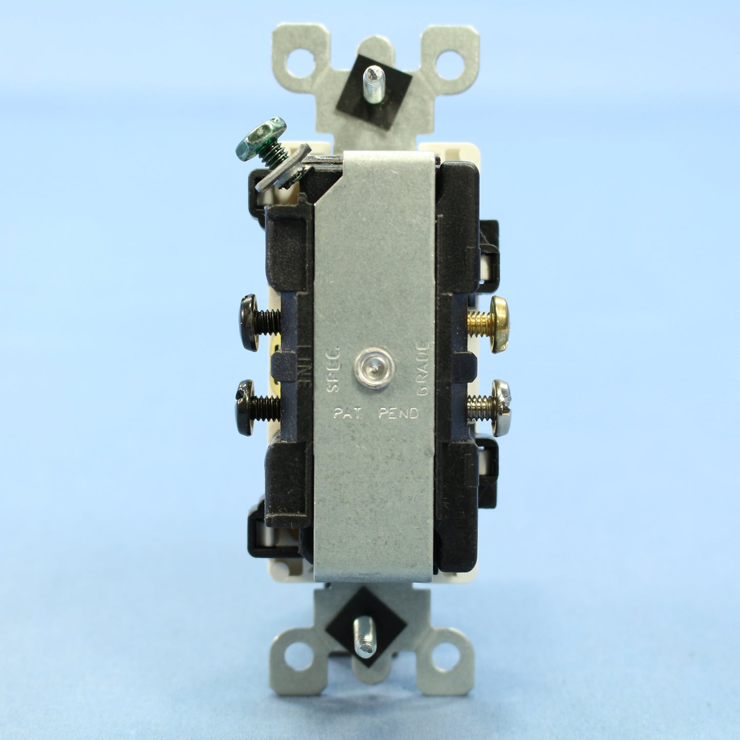 Do It Best White Single Pole Toggle Light Switch w/ Large Pilot Light 500615
