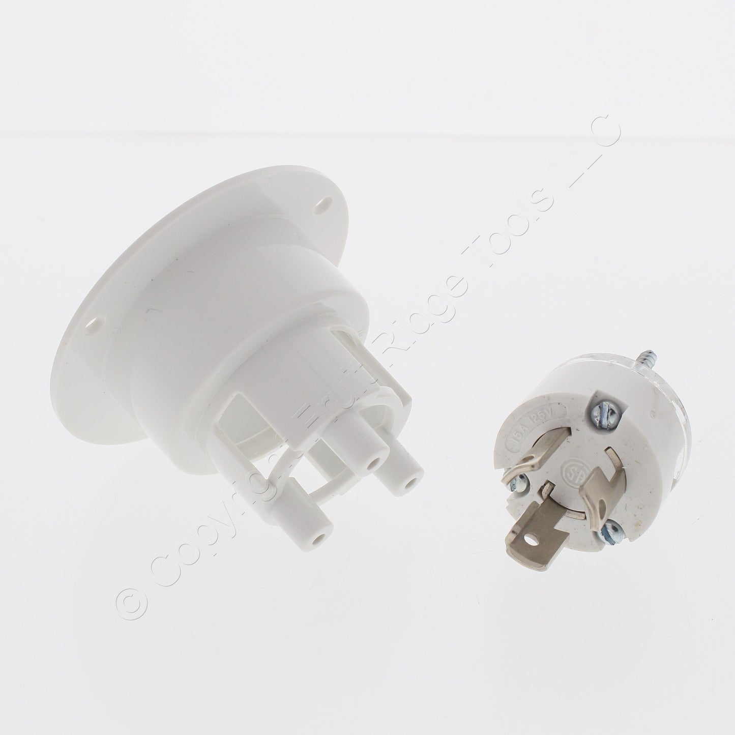 Woodhead 2407MB Safeway Male Flanged Inlet 3P3W 15A 125V 10A 250V Non-NEMA