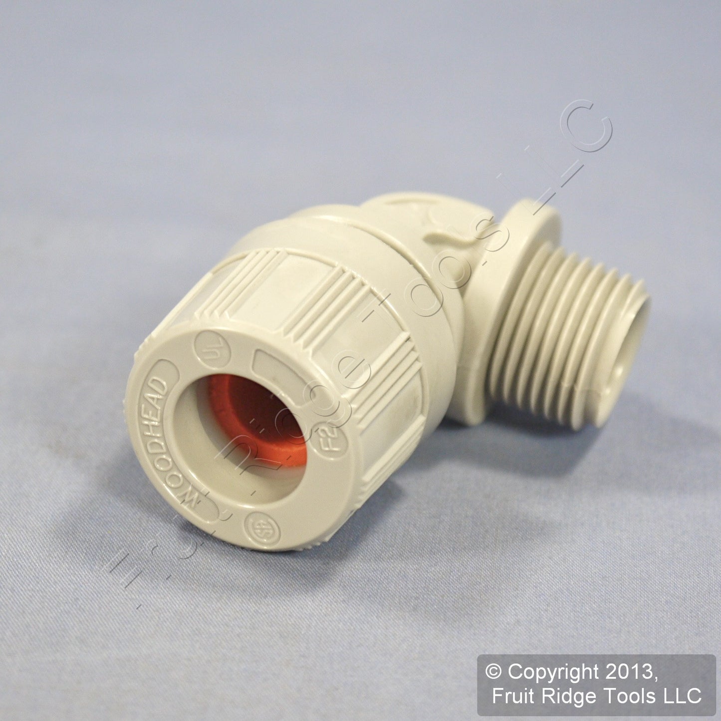 Woodhead Grey 90� Male Locknut Strain Relief Grip .5" NPT Thread .437-.500" 5531