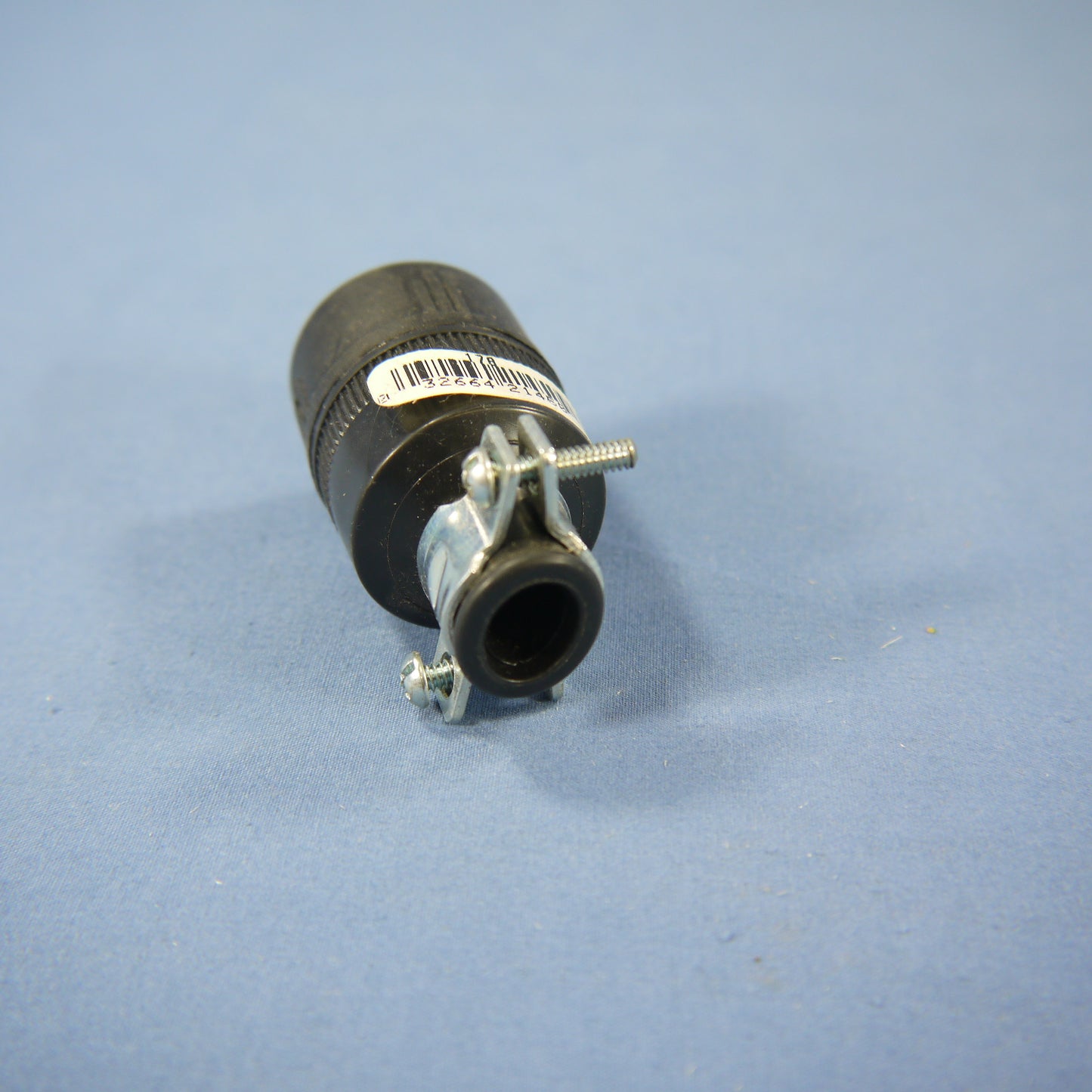 Eagle 178 Black Polarized Straight Blade 15A Connector Plug NEMA 1-15 Bulk 125V