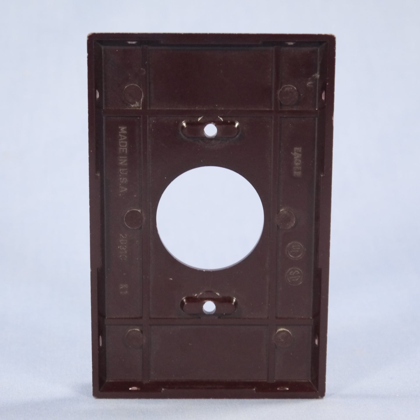 Eagle 2031B Brown 1-Gang Single 1.406" Outlet Plastic Mid-Size Wallplate Cover