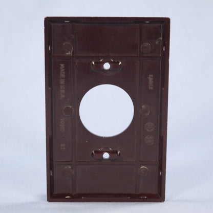 Eagle 2031B Brown 1-Gang Single 1.406" Outlet Plastic Mid-Size Wallplate Cover