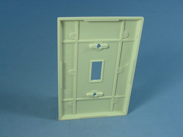 Eagle 2034V Ivory 1-Gang Toggle Switch Plastic Mid-Size Wallplate Cover Plate