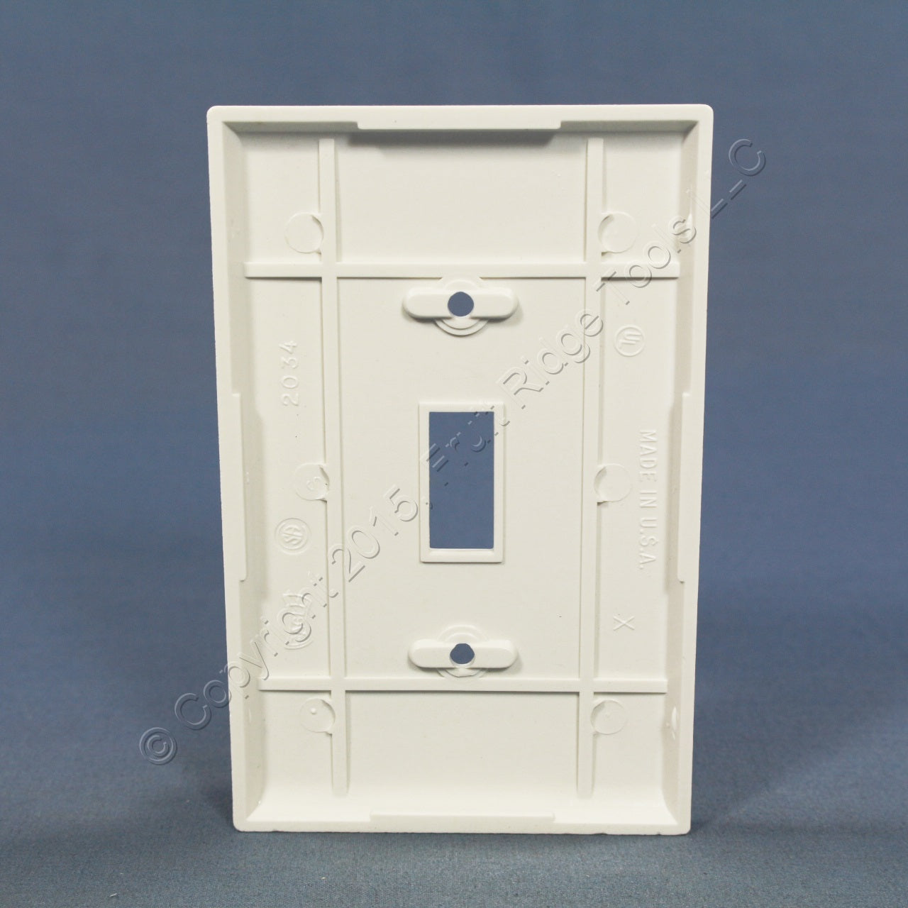 Eagle 2034W White 1-Gang Toggle Switch Plastic Mid-Size Wallplate Cover Plate