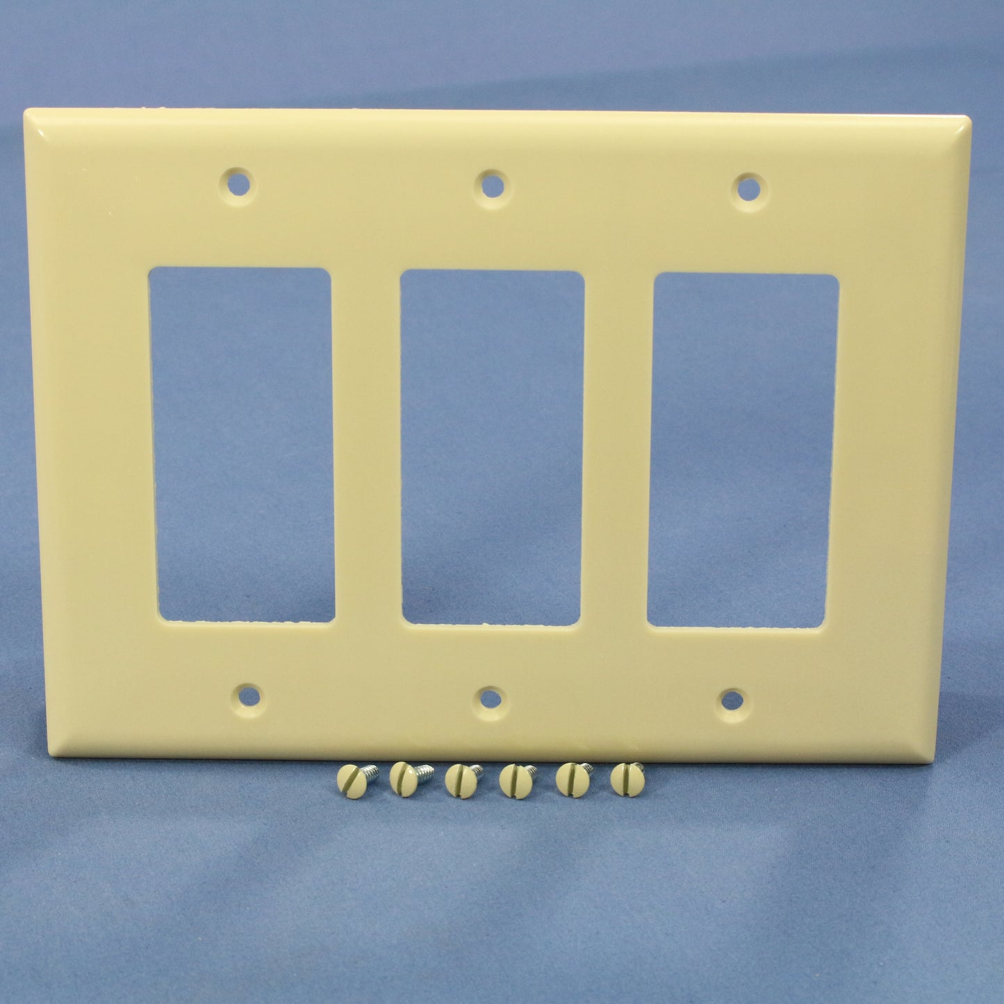 Eagle 2063V Ivory 3-Gang Decorator GFCI Plastic Mid-Size Wallplate Cover 10-pack