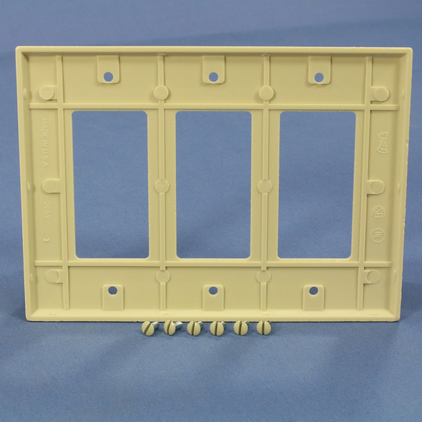 Eagle 2063V Ivory 3-Gang Decorator GFCI Plastic Mid-Size Wallplate Cover 10-pack
