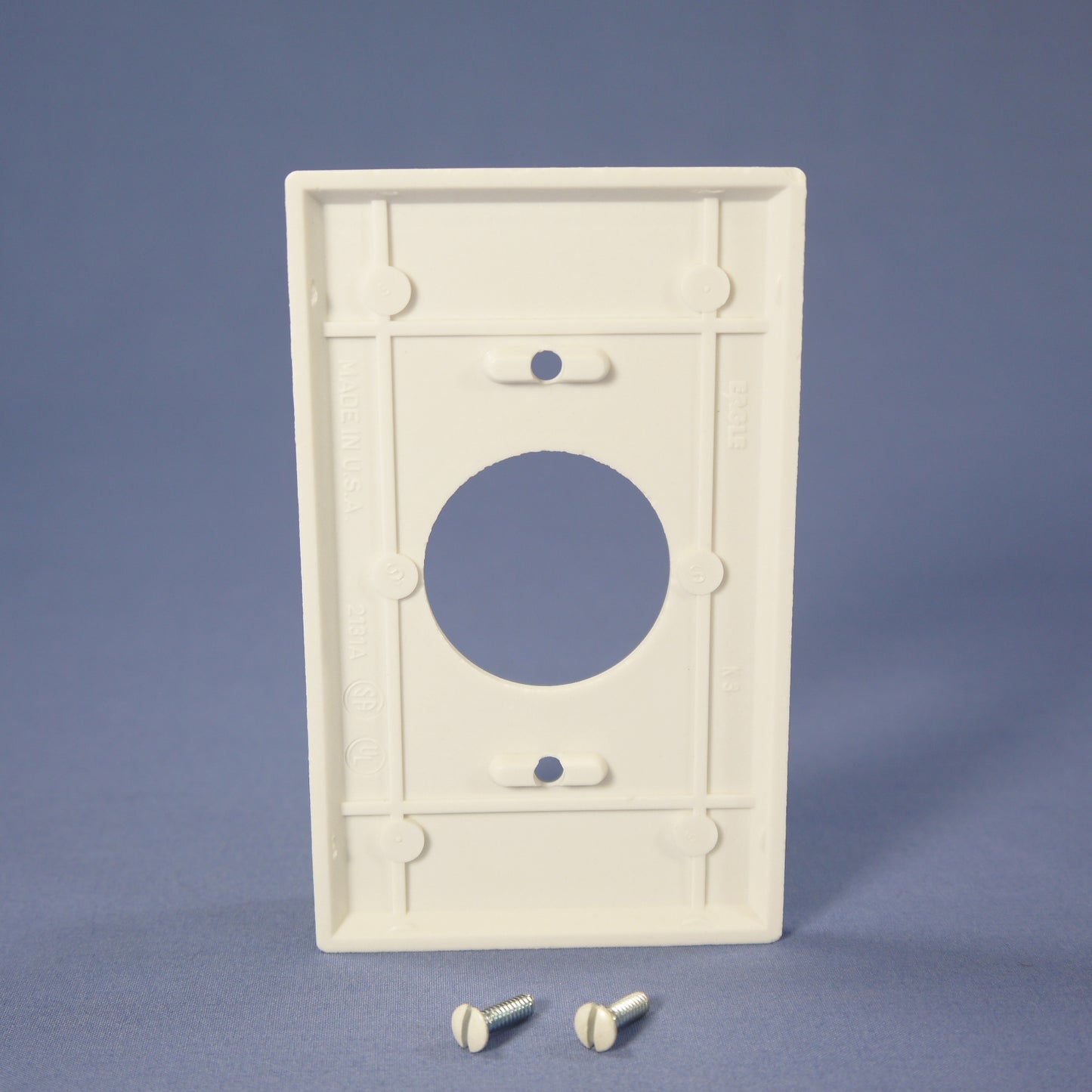 Eagle 2131W White 1-Gang 1.406in. Outlet Plastic Standard Wallplate Cover 4pcs