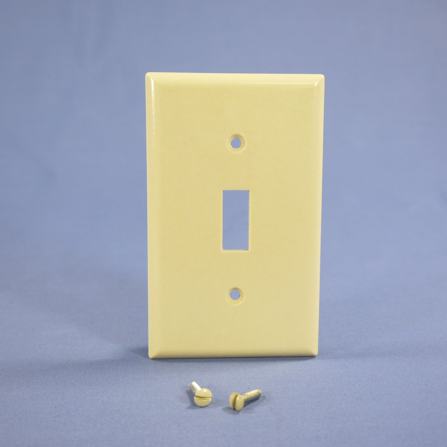 Eagle 2134V Ivory 1-Gang Toggle Switch Plastic Standard Wallplate Covers 5-pack