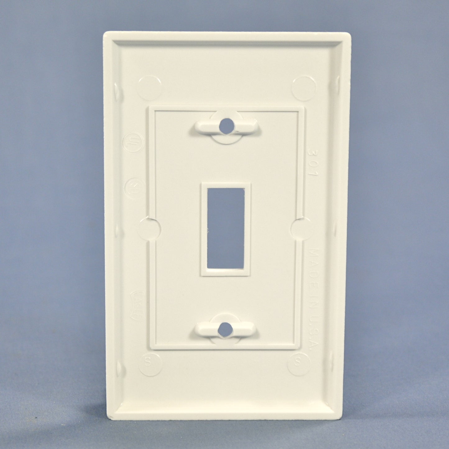 Eagle 2134W White 1-Gang Toggle Switch Plastic Standard Wallplate Cover Plate