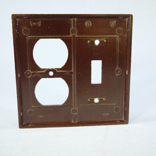 Eagle 2138B Brown 2-Gang Toggle Switch Duplex Outlet Plastic Standard Wallplate