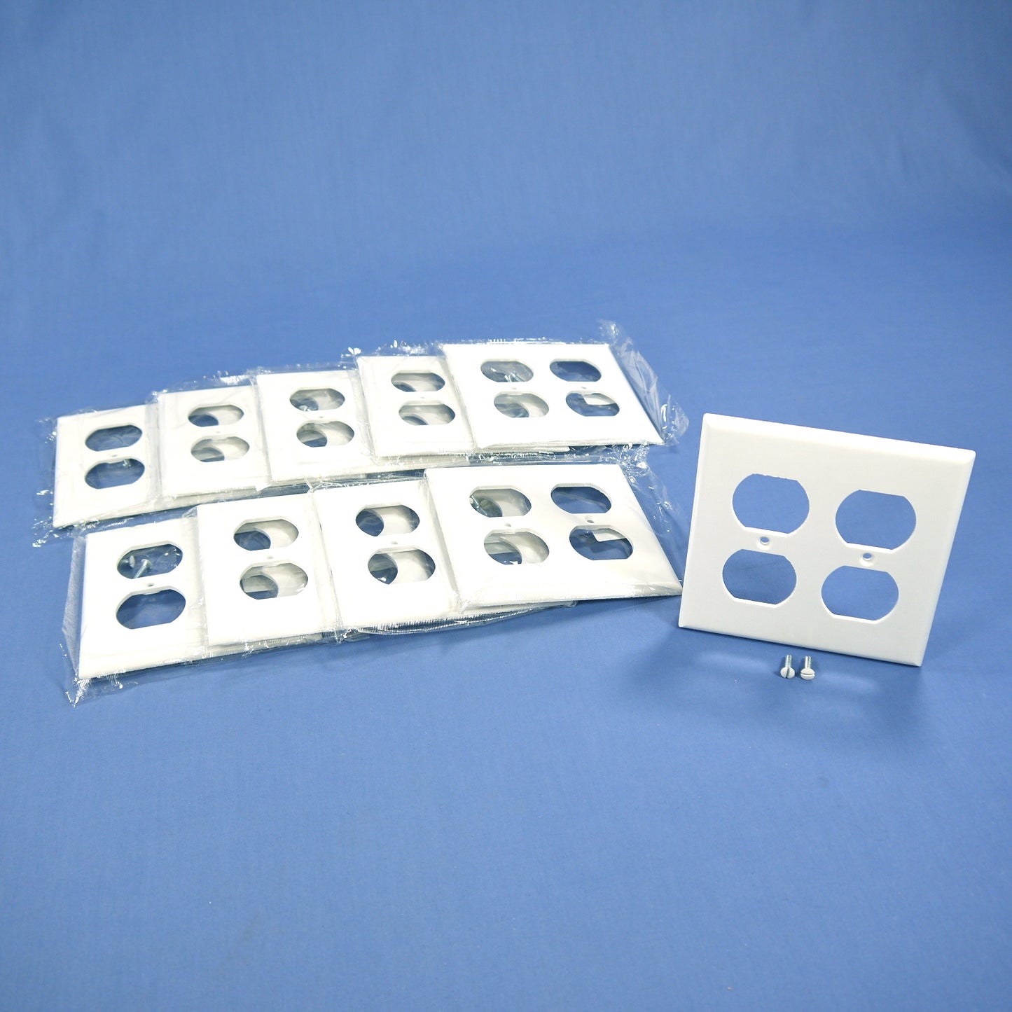 Eagle 2150W White 2-Gang Duplex Outlet Plastic Standard Wallplate Covers 10-pack