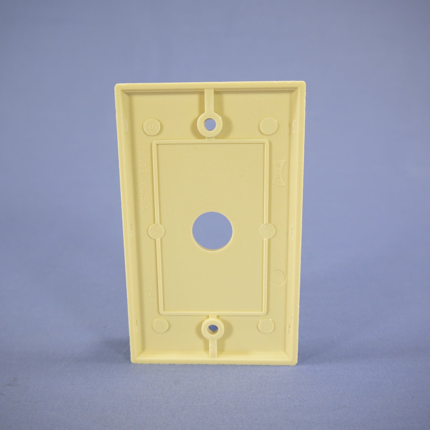 Eagle 2159V Ivory 1G 0.625" Telephone Coaxial Cable Thermoset Wallplates 3-Pack