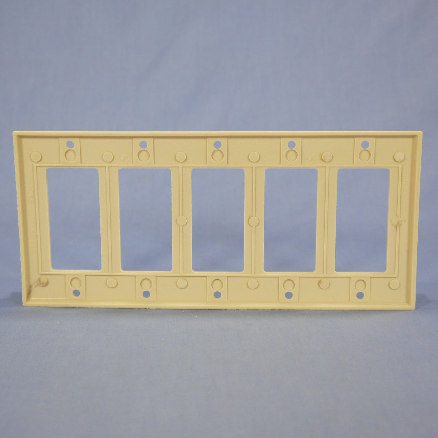 Eagle 2165V Ivory 5-Gang Decorator GFCI GFI Plastic Standard Wallplate Cover