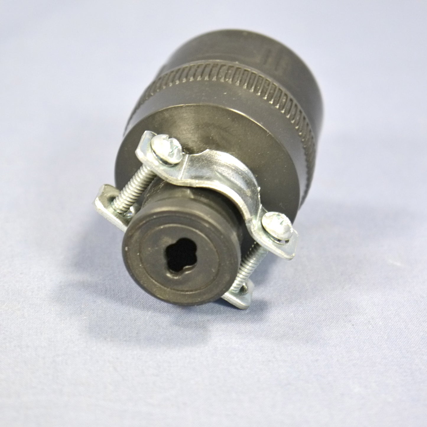 Eagle Thermoplastic Straight Blade Rubber Connector 15A 125V Nema 1-15R Bulk 224