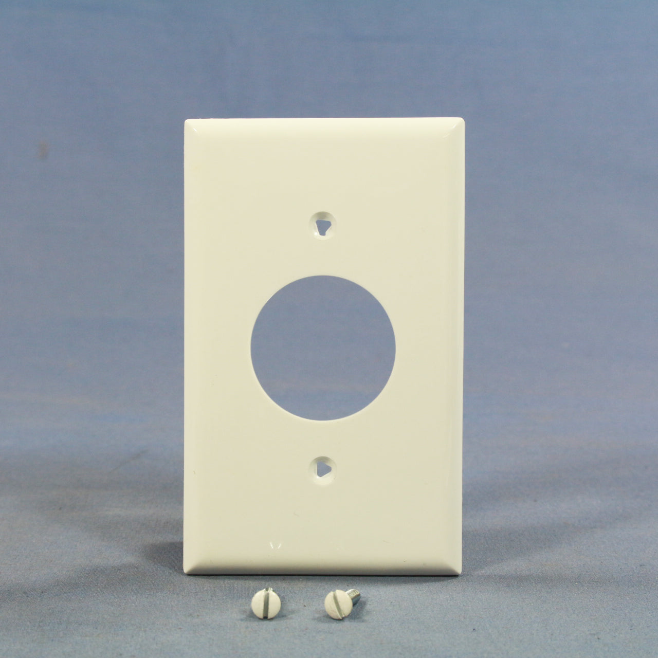 Eagle 5131W White 1-Gang 1.406in. Outlet Unbreakable Standard Wallplate Cover