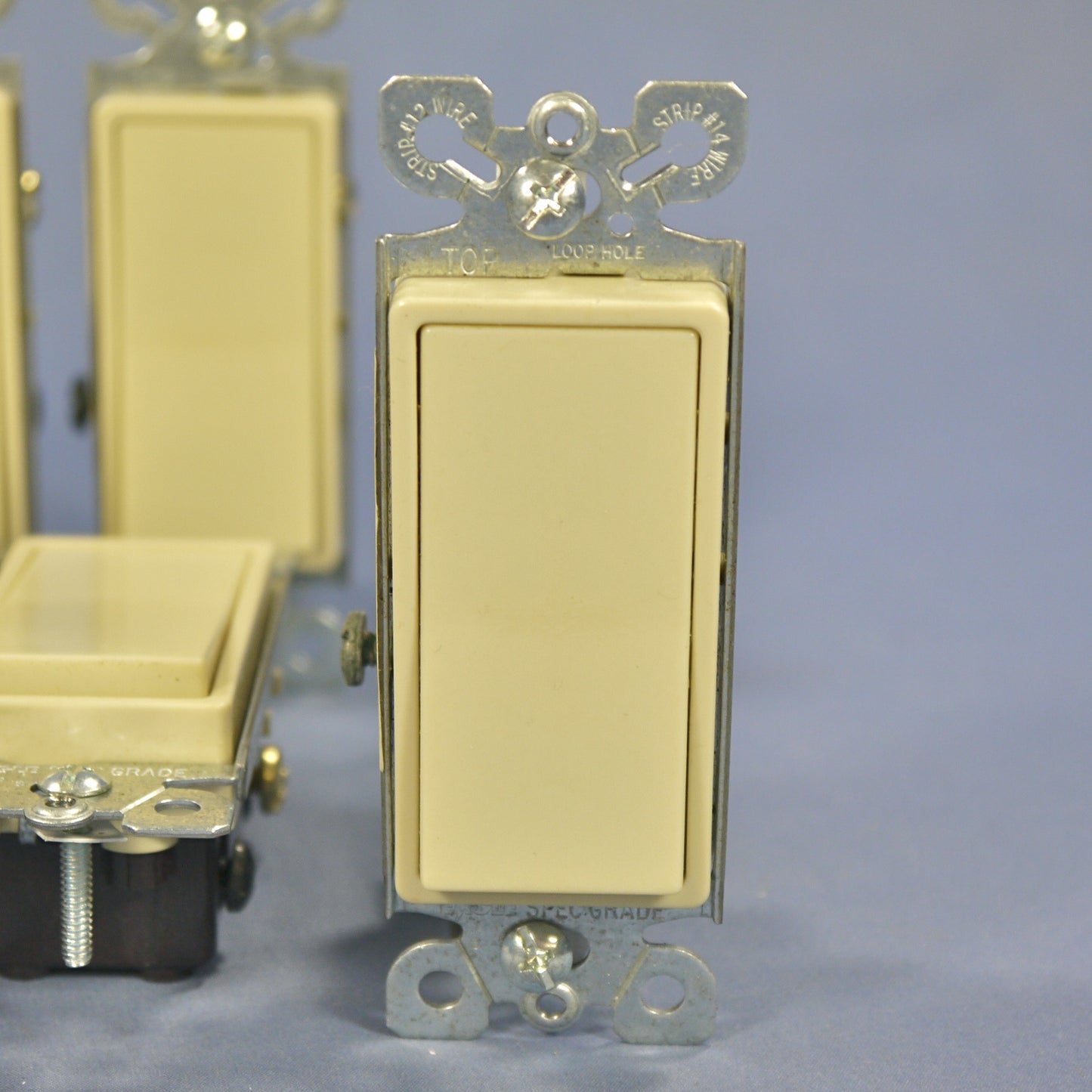 Eagle 6503V Ivory Decorator Rocker Wall Light Switches 3-Way 15A 10-Pack