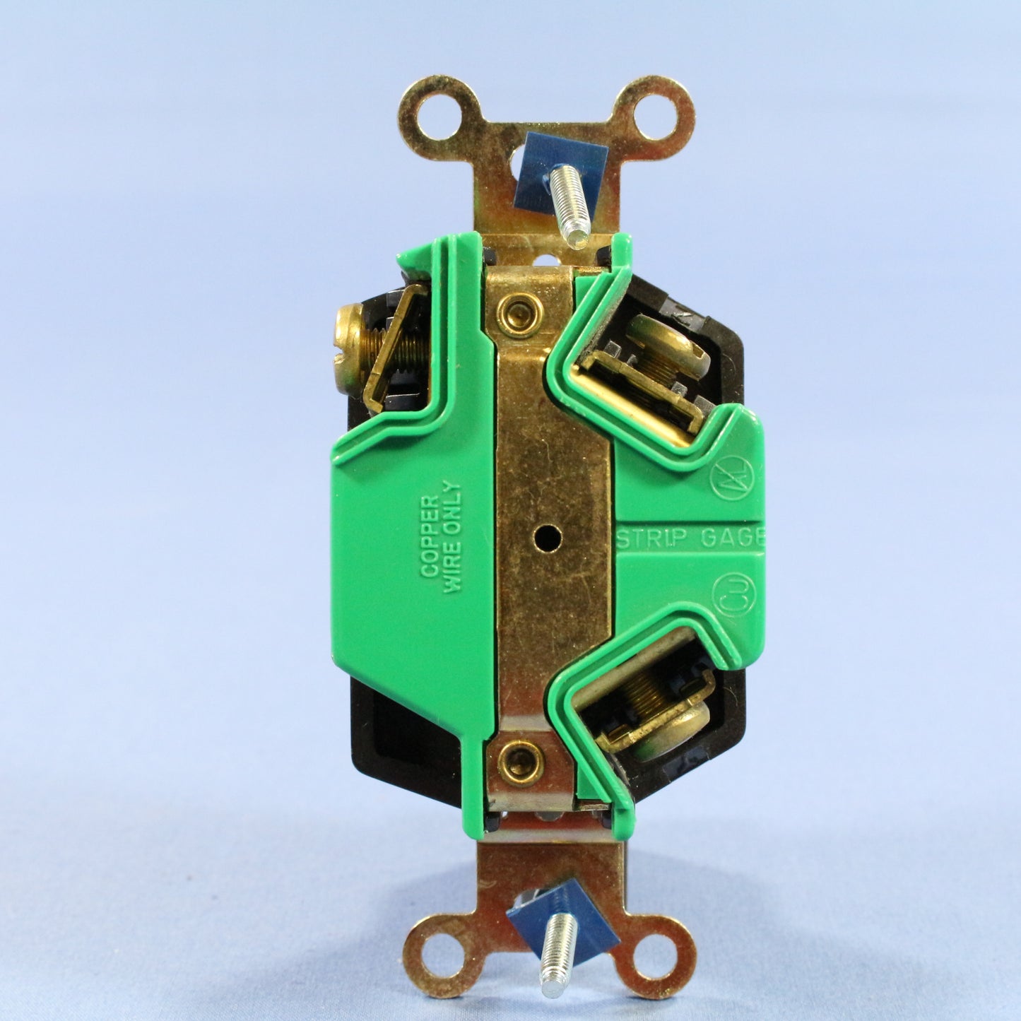 Eagle L1130R Twist Turn Locking 30A Receptacle Outlet Bulk NEMA L11-30R 250V 3�