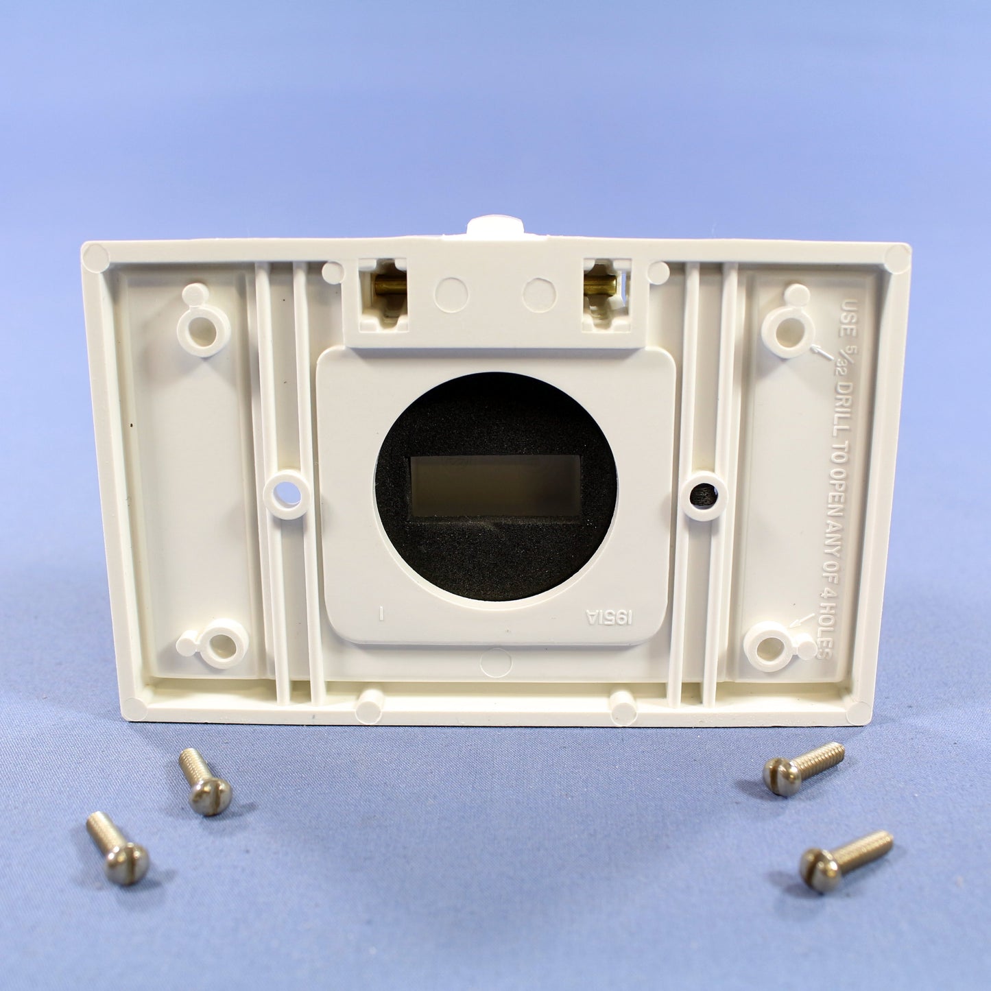 Eagle S1951W White Horizontal Weather Resistant 1.41" Single Receptacle Cover