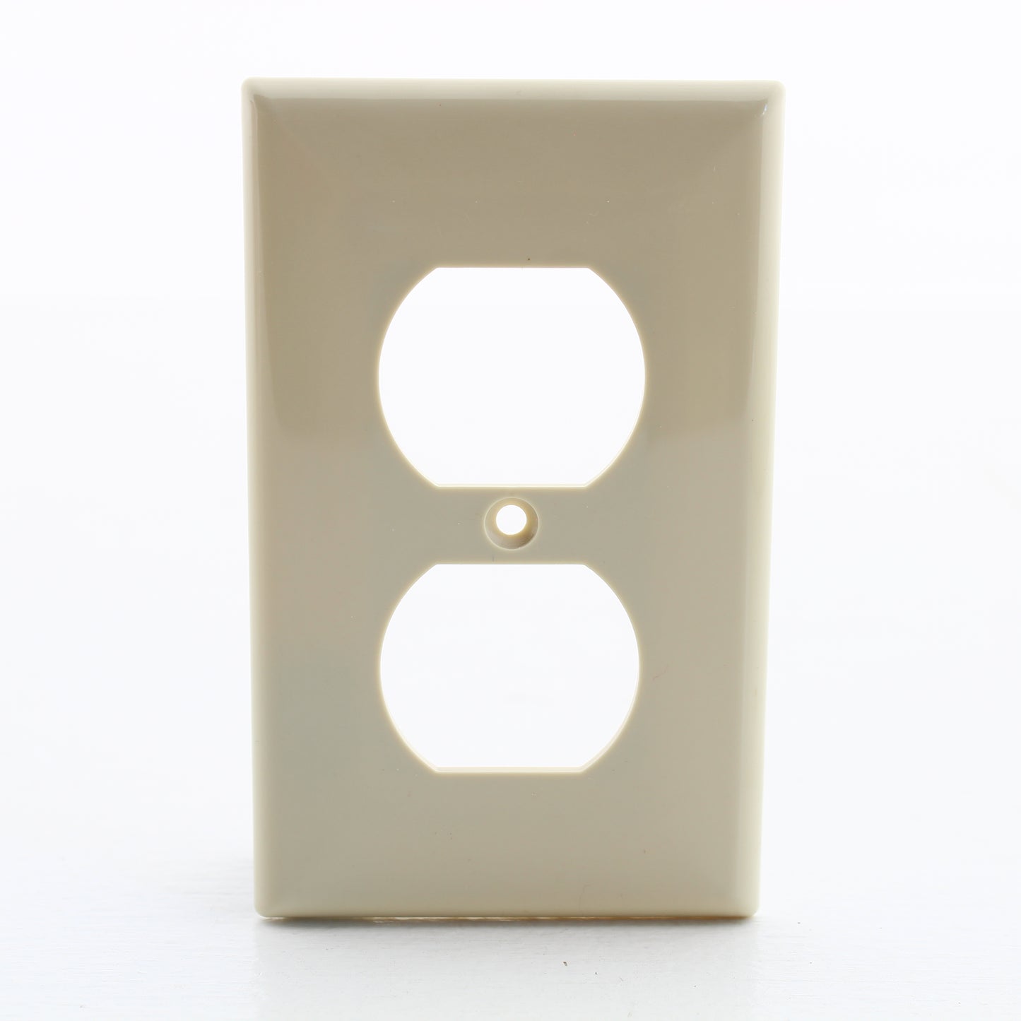 Eastman 62028 Ivory 1-Gang Duplex Outlet Thermoplastic Nylon Wallplate 25-Pack
