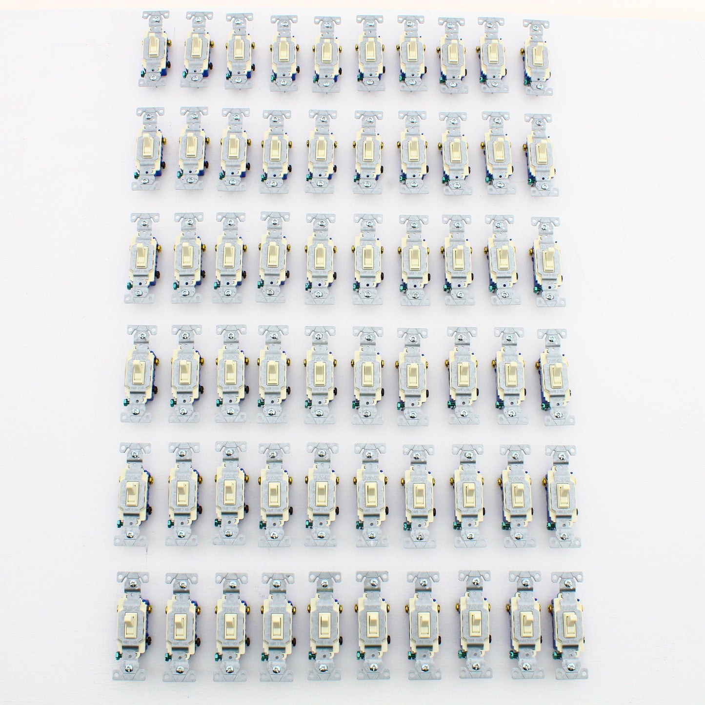 Eaton 1303-7A Almond Residential Toggle Wall Light Switches 3-Way 15A 120V 60pcs