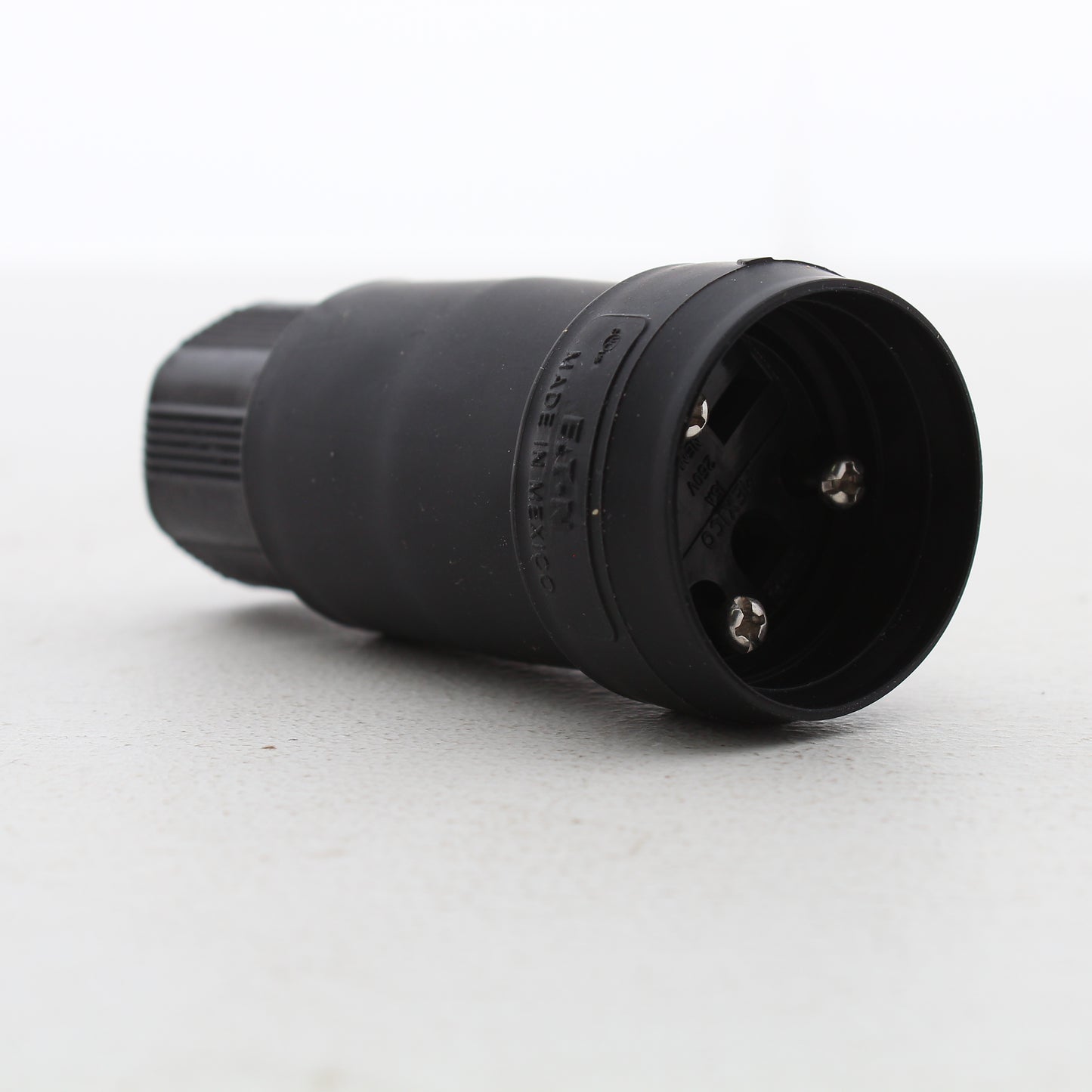 Eaton Watertight Nema 6-15 Black Straight Blade Connector 2P 15A 250V 15W49BK