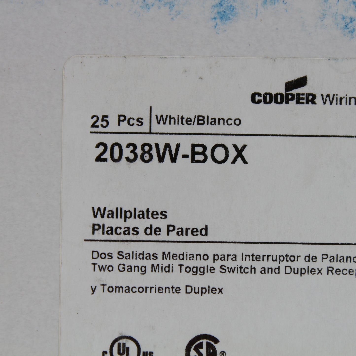 Eaton 2038W White 2-Gang Toggle Duplex Plastic Mid-Size Wallplate Cover 25-pack