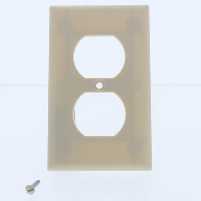 Eaton 2132V Ivory 1-Gang 1 - Duplex Plastic Standard Size Wallplate Cover 10pcs