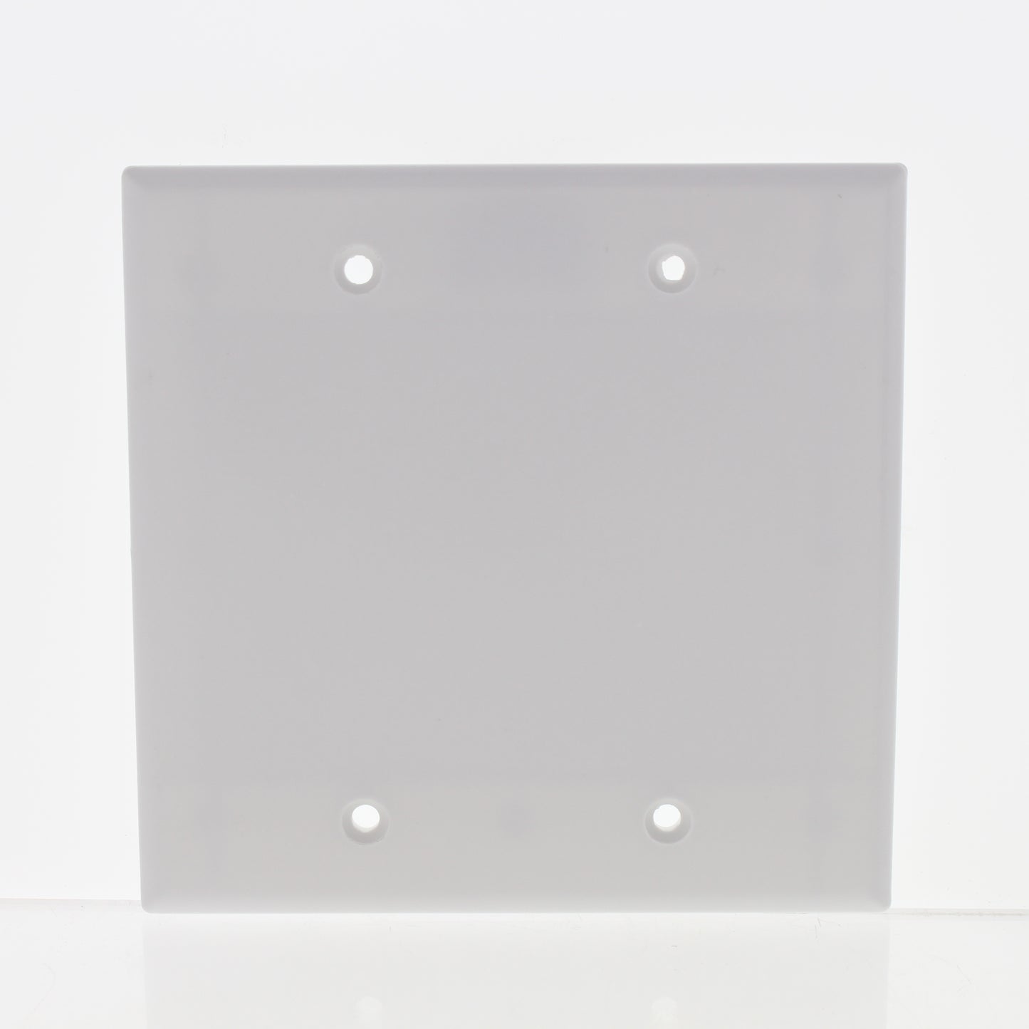 Eaton 2137W White 2-Gang Blank Plastic Standard Wallplate Cover Box Mount 10pcs