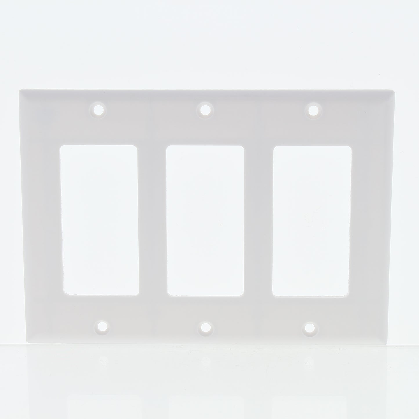 Eaton 2163W White 3-Gang Decorator GFCI GFI Plastic Standard Wallplate Cover