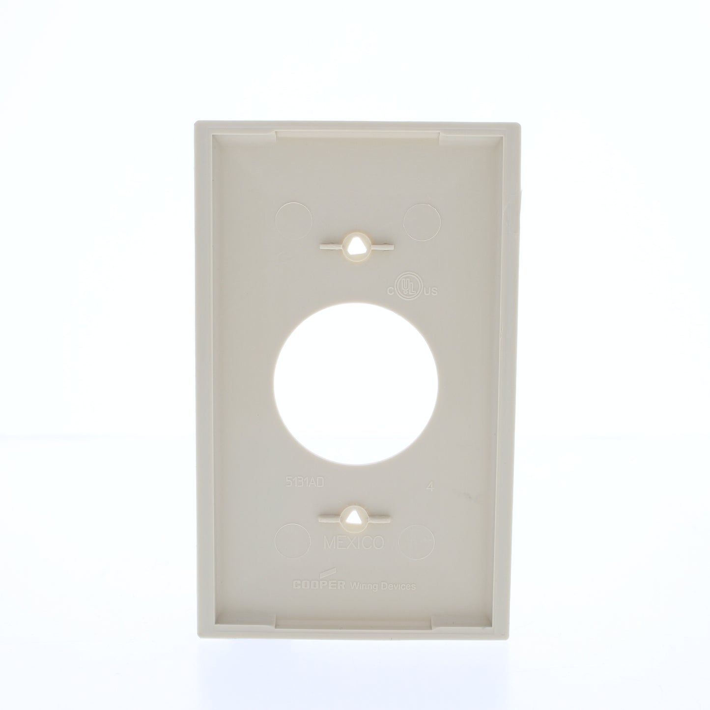Eaton 5131V Ivory 1-Gang 1.406in. Outlet Unbreakable Standard Wallplate Cover