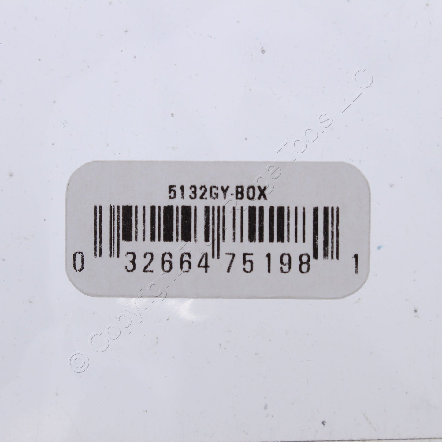 Eaton 5132GY Gray 1-Gang Duplex Outlet Unbreakable Nylon Standard Size Wallplate