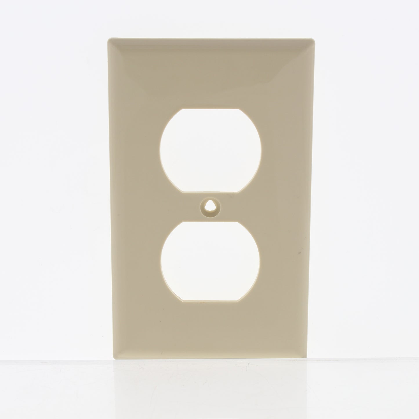Eaton 5132V Ivory 1-Gang Duplex Unbreakable Nylon Standard Wallplate Cover 10pcs
