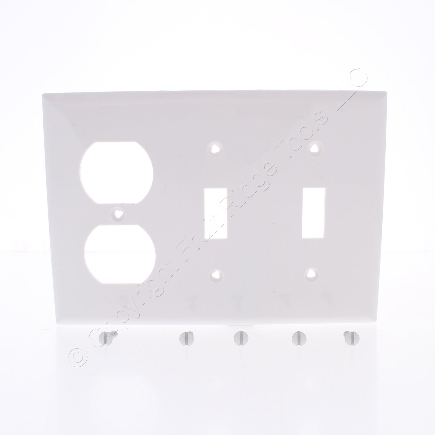 Eaton 5158W White 3-Gang Toggle Duplex Unbreakable Nylon Wallplate Cover 10pcs