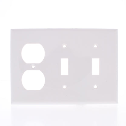 Eaton 5158W White 3-Gang Toggle Switch Duplex Outlet Unbreakable Wallplate Cover