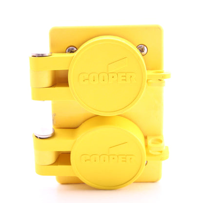 Eaton Yellow Watertight Duplex Locking Outlet Flid Lid L7-15R 15A 277V 65W34DPLX
