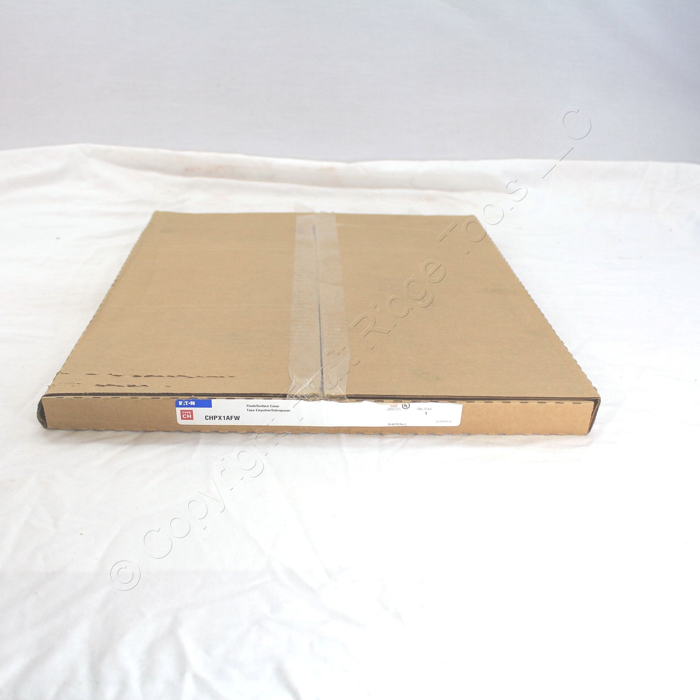 Eaton CHPX1AFW White Cover X1 Size For 14/16-Space Plug-On-Neutral Breaker Panel