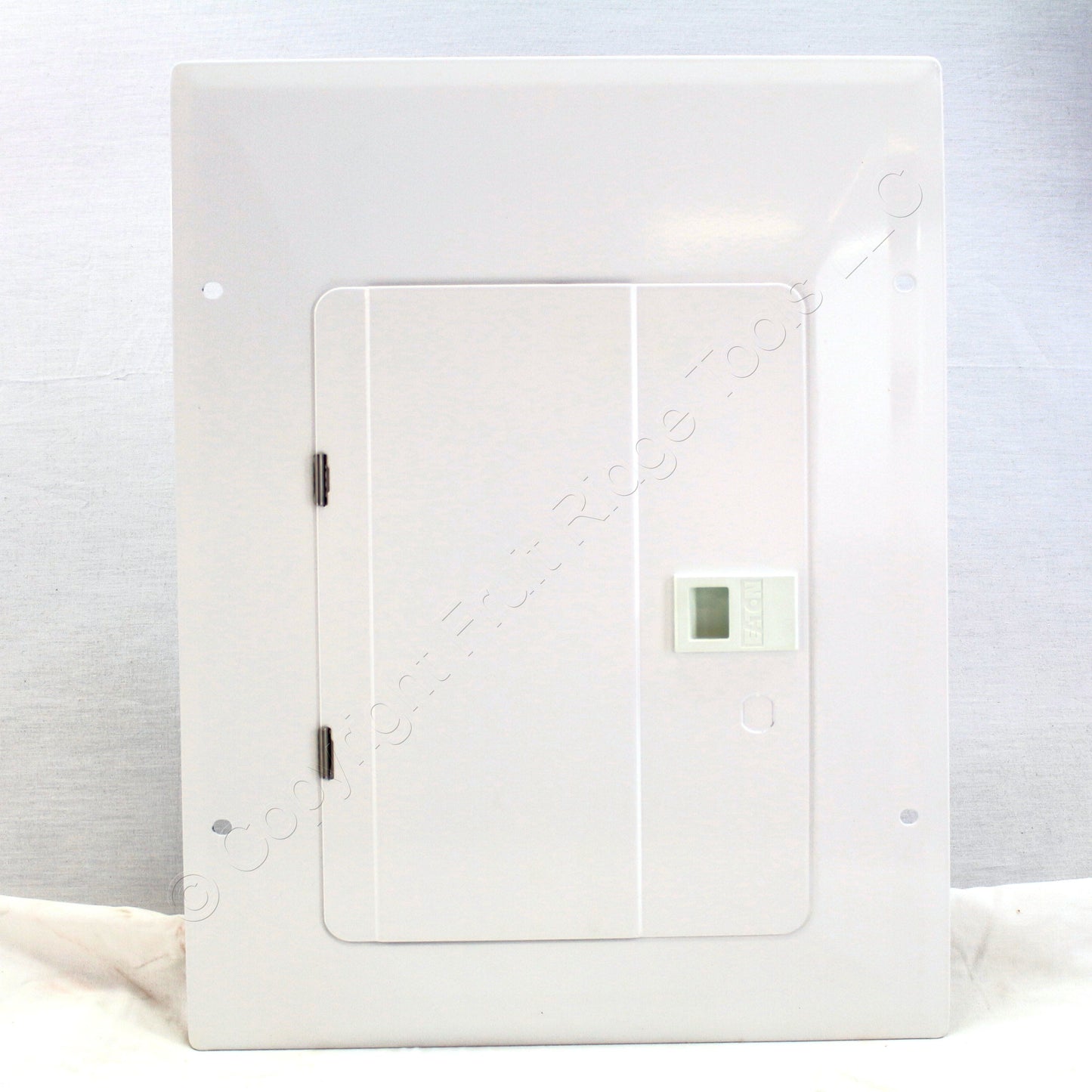 Eaton CHPX1AFW White Cover X1 Size For 14/16-Space Plug-On-Neutral Breaker Panel