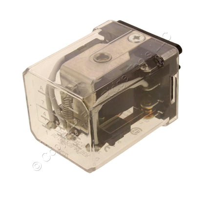 Eaton D5PR3B-A2 D5 Plug-In Relay 3PDT 240VAC Coil 16A 7200 Ohm
