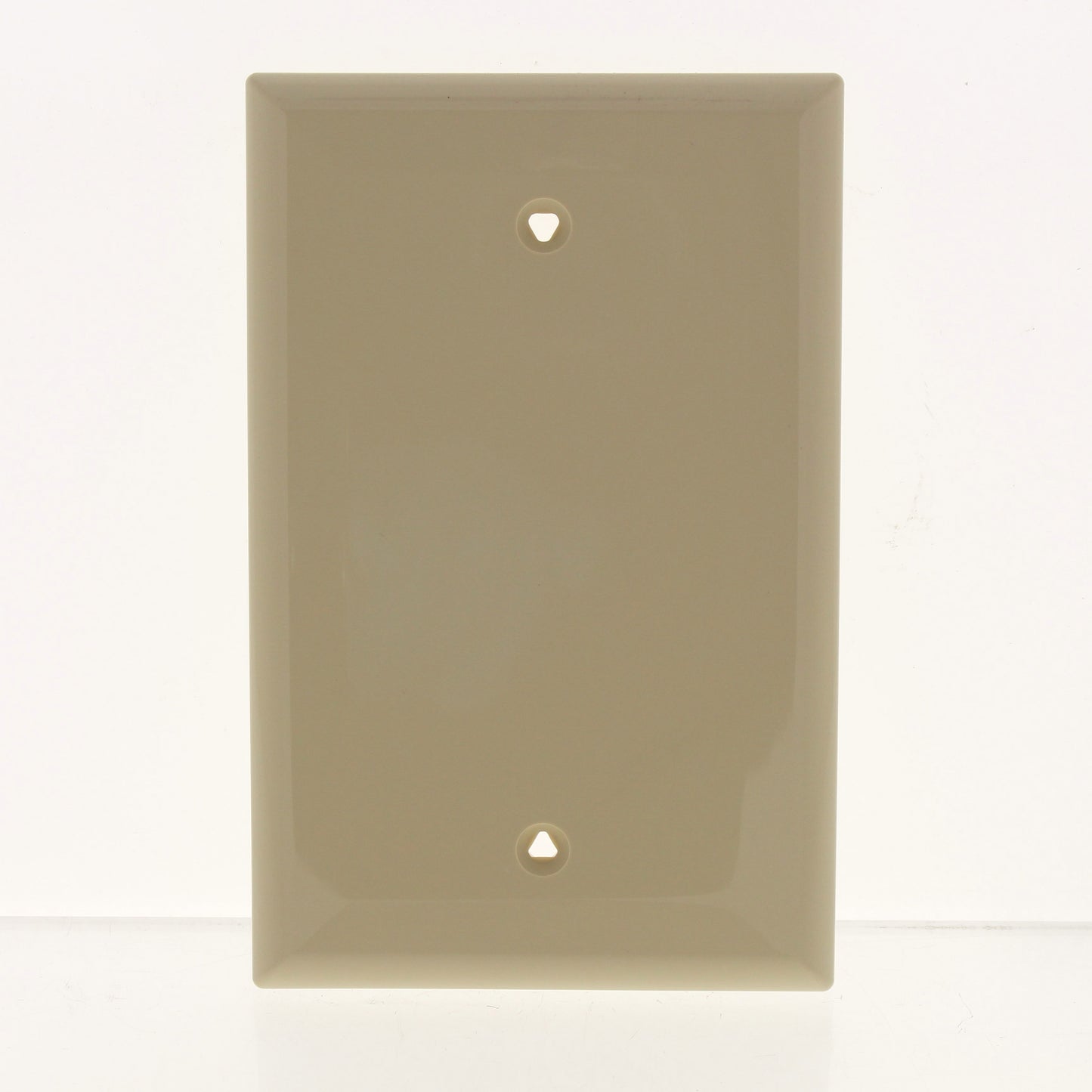 Eaton PJ13V Ivory 1-Gang Blank Unbreakable Mid-Size Wallplate Cover Box Mount