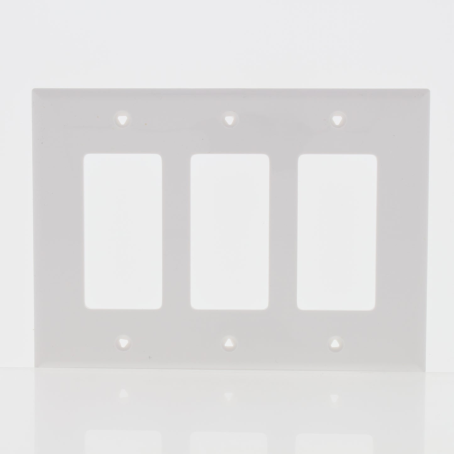 Eaton PJ263W White 3-Gang Decorator GFCI Unbreakable Mid-Size Wallplate Cover