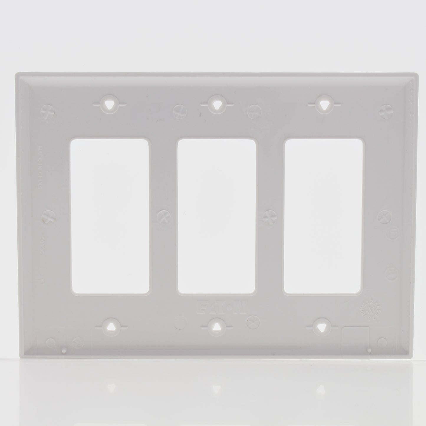 Eaton PJ263W White 3-Gang Decorator GFCI Unbreakable Mid-Size Wallplate Cover