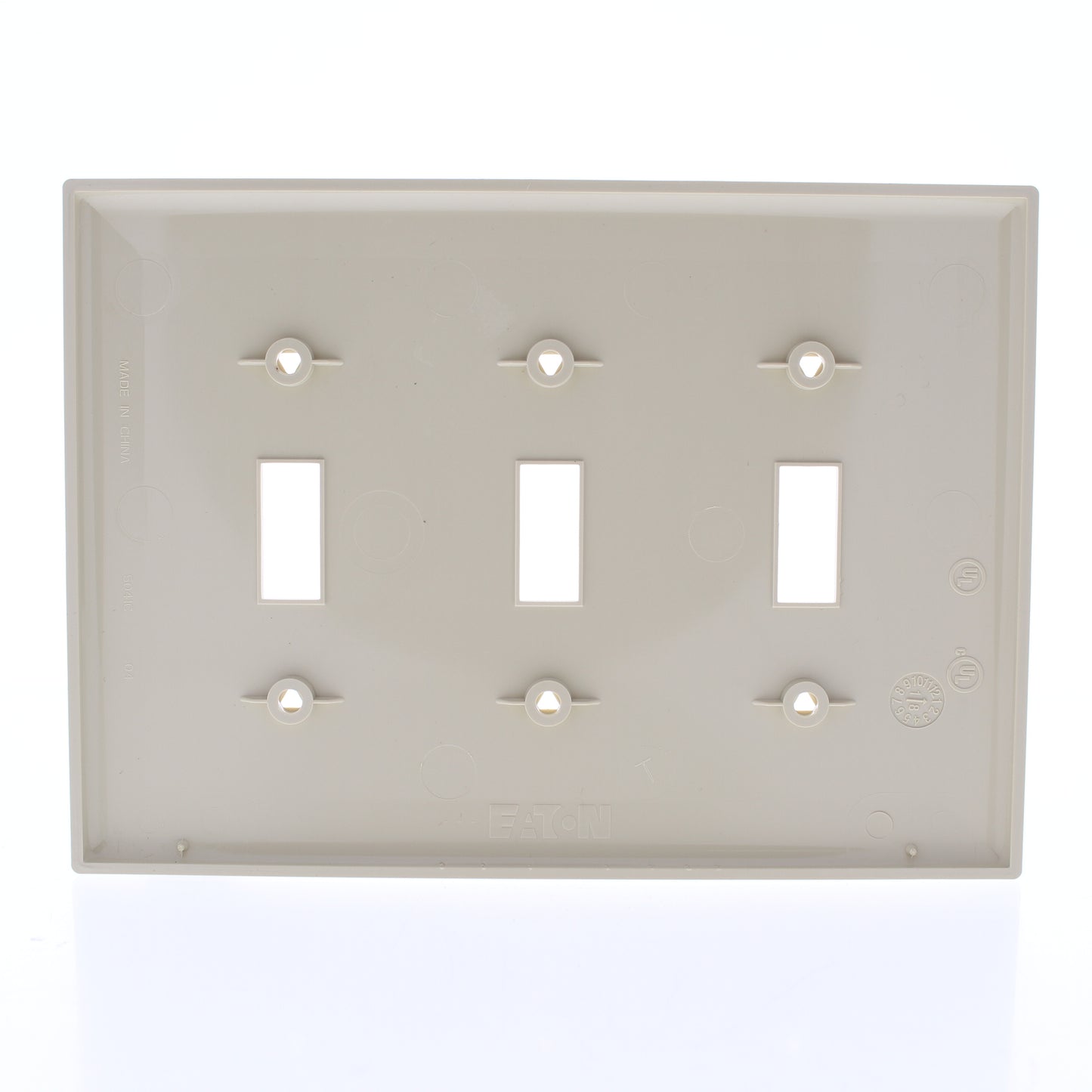 Eaton PJ3V Ivory 3-Gang Toggle Switch Unbreakable Mid-Size Wallplate Nylon Cover