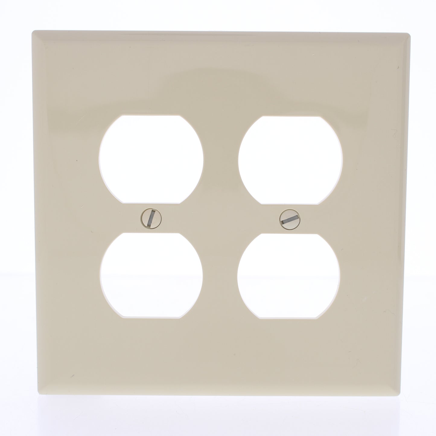 Eaton PJ82V Ivory 2-Gang Duplex Outlet Unbreakable Nylon Mid-Size Wallplate