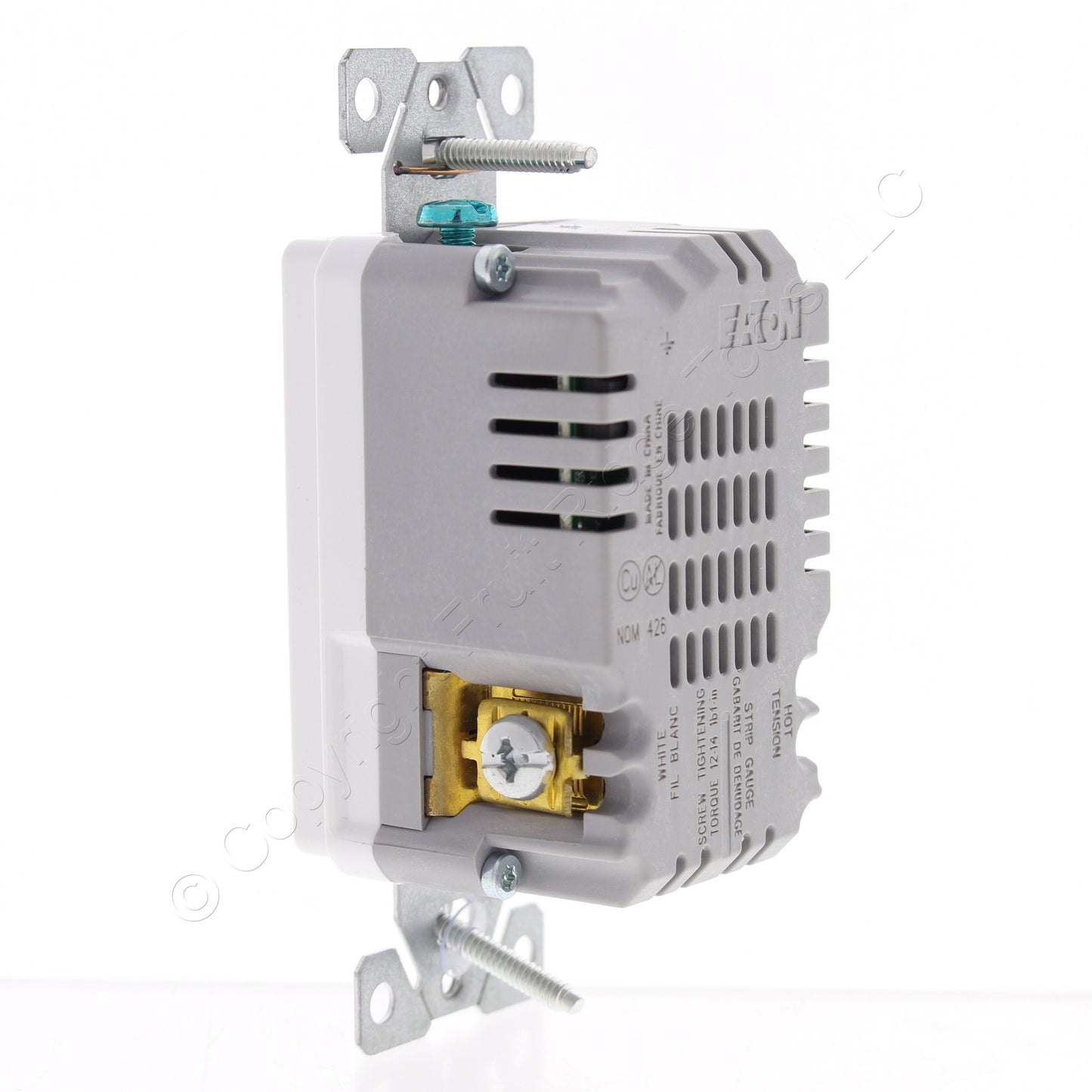 Eaton White Tamper Resistant 15A Outlet Receptacle 3.6A USB Charger TR7765W
