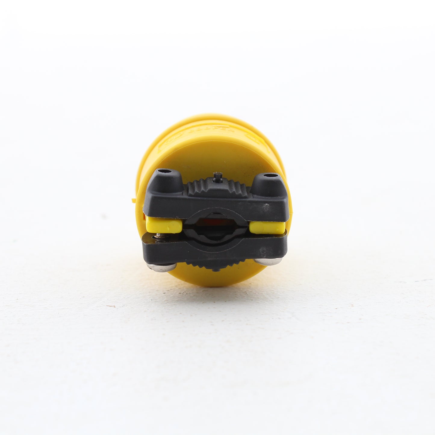 Eaton Yellow Corrosion Resistant Straight Blade Plug Nema 6-15P 15A 250V WD1449
