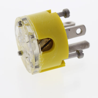 Daniel Woodhead 1433 20A 125V Plug NEMA 5-20P- NOBOX