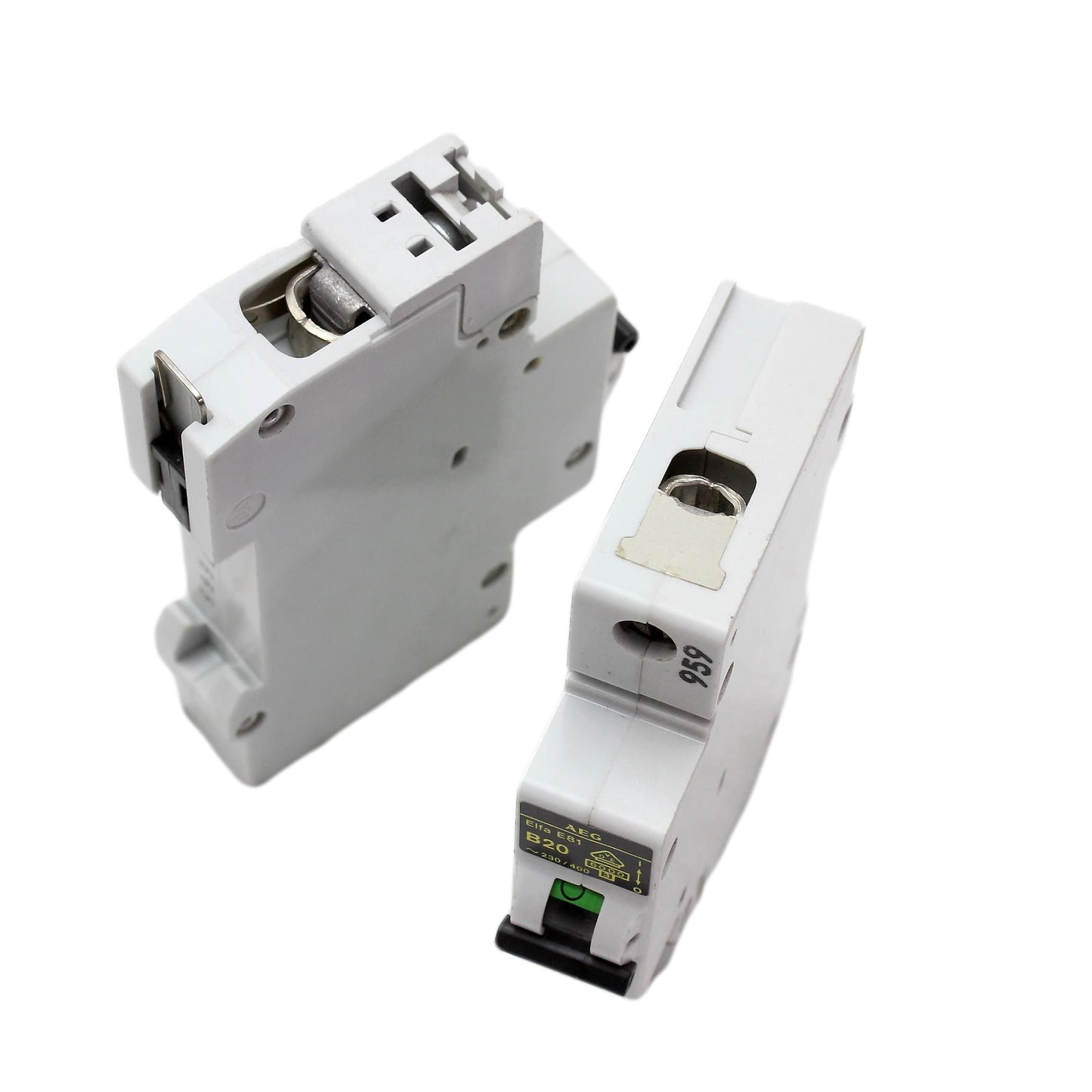 8 AEG B20 Single Pole Standard Circuit Breakers 20A Elfa E81 Din-Rail Mount